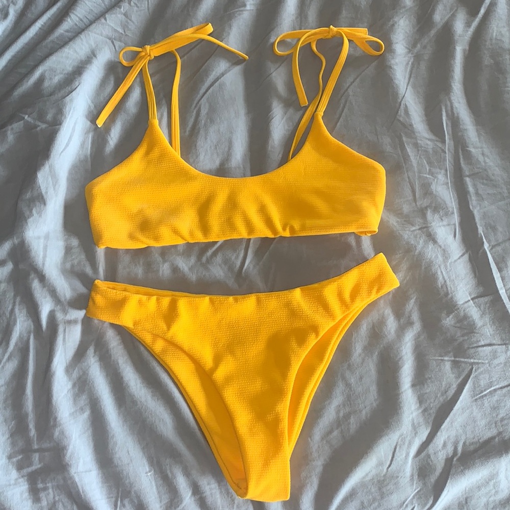 Yellow bikini